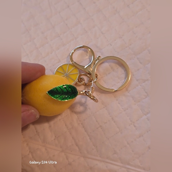 Lemon 🍋 Bag Charm/ Keychain NEW - Picture 7 of 9
